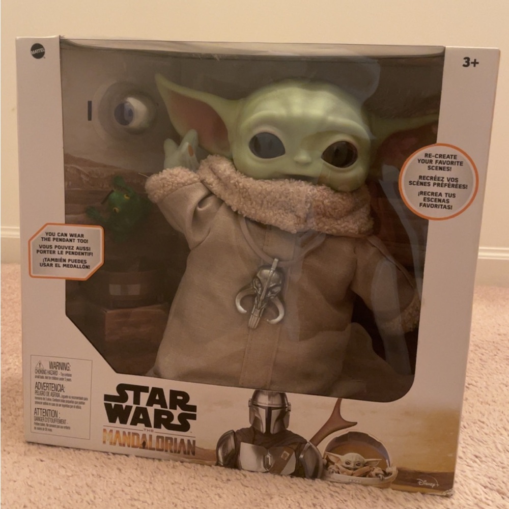Star Wars Mandalorian Green and Tan Grogu Plush